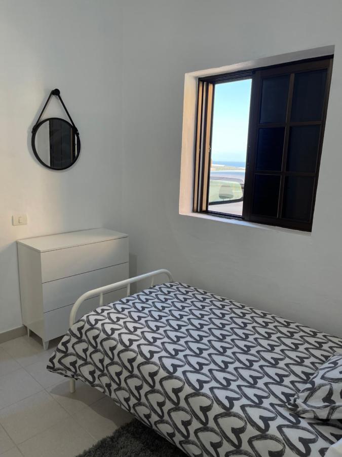 Low Island House Los Silos Ngoại thất bức ảnh
